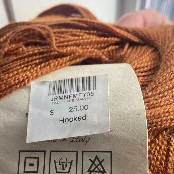 JUNIPER MOON FARM Findley Yarn - Rich Brown 50% merino 50% silk - Picture 6 of 8